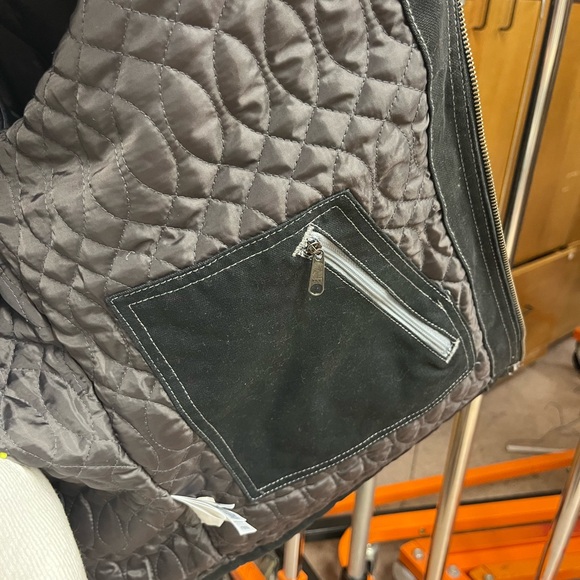 Women's Black Utility Jacket - Picture 6 of 8